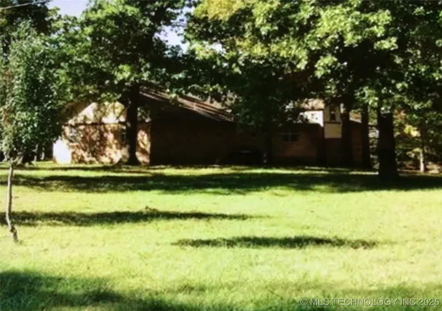 Photo 2 of Single family home for sale at 6959 E 561 Rd, Locust Grove, OK 74352 | MLS# 2545660 | Listing updated on 2026-08-20