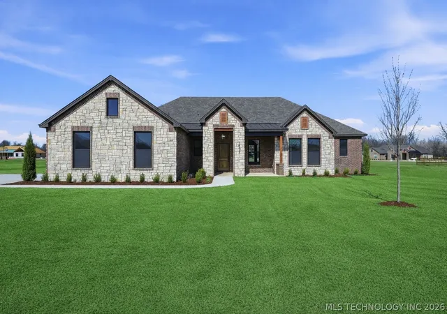 2nd image of 16313 E 102nd St N, Owasso, OK 74055 | MLS# 2545735