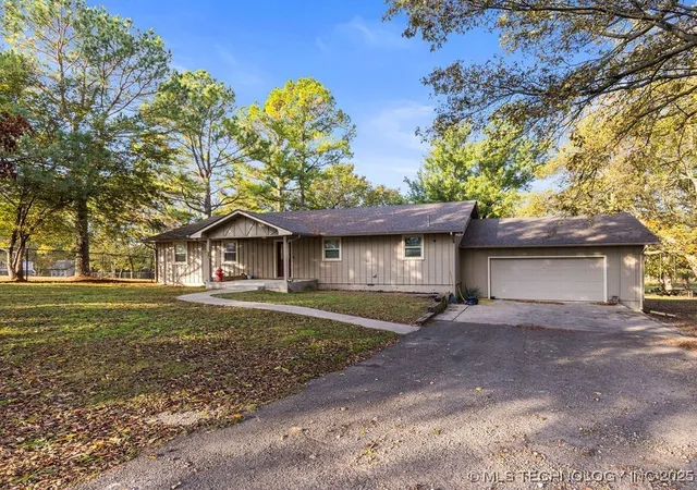 Photo 2 of Single family home for sale at 37171 S 4450 Road, Vinita, OK 74301 | MLS# 2545790 | Listing updated on 2026-08-20
