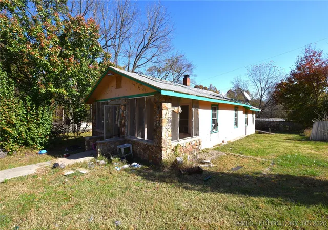Homes for sale in Eucha, OK | 4715 State Hwy 20, Eucha, OK 74342 | MLS# 2546231