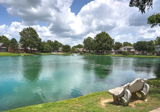 Homes for sale in Owasso, OK | 13207 E 93rd St, Owasso, OK 74055 | MLS# 2530496