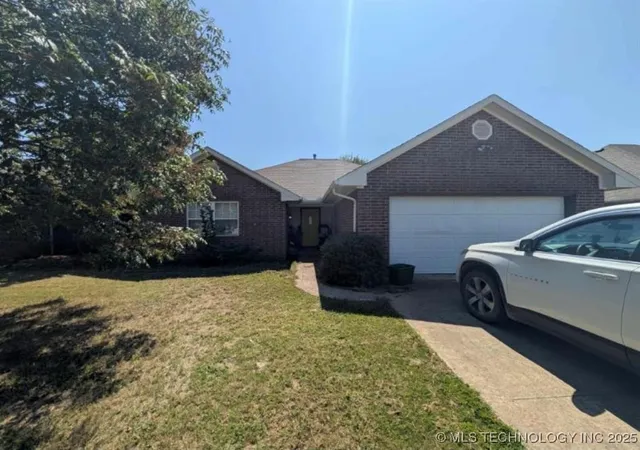 Photo 1 of Sale Pending at 13861 County Road 1567, Ada, OK 74820 | MLS# 2546404 | Listing updated on 2026-08-20