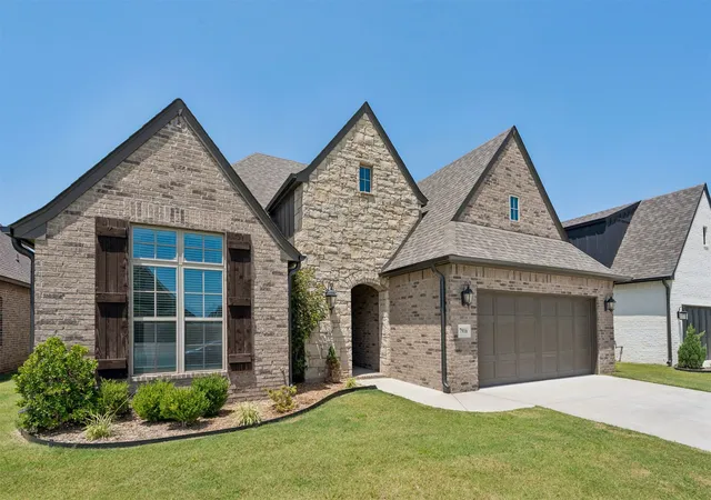 2nd image of 7916 N 145th Eastcourt, Owasso, OK 74055 | MLS# 2546574