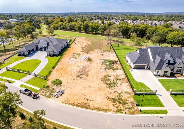 4th image of 608 N 89Th St, Broken Arrow, OK 74014 | MLS# 2546708