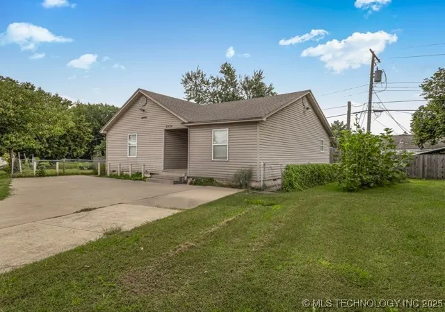 4th image of 2836 E Admiral Blvd, Tulsa, OK 74110 | MLS# 2546885