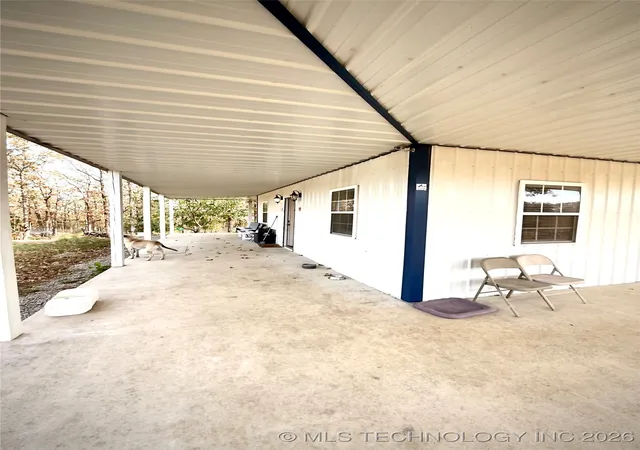 Homes for sale in Henryetta, OK | 10352 Fig Rd, Henryetta, OK 74437 | MLS# 2546880