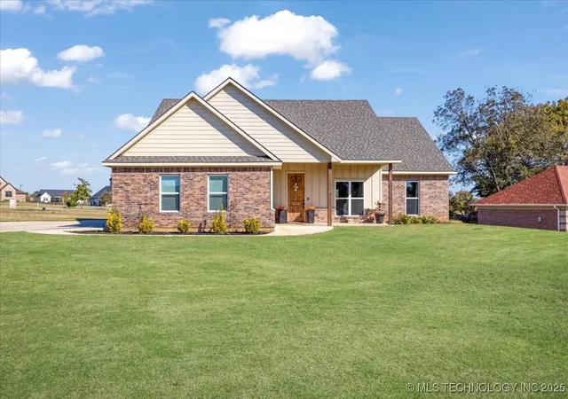2nd image of 2 Wilderness N, Calera, OK 74730 | MLS# 2546795