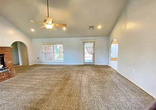Homes for sale in Stigler, OK | 2009 Trailwood St, Stigler, OK 74462 | MLS# 2547088