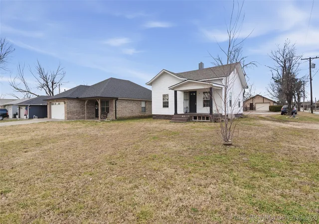 Homes for sale in Claremore, OK | 221 N Dorothy Ave, Claremore, OK 74017 | MLS# 2547092