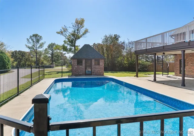 5th image of 3002 Quail Ridge Cir, Durant, OK 74701 | MLS# 2547256