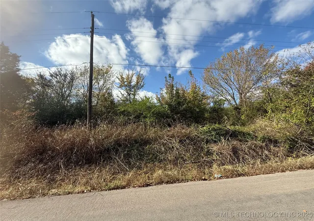 Photo 2 of Land for sale at 17, Muskogee, OK 74401 | MLS# 2547423 | Listing updated on 2025-11-17