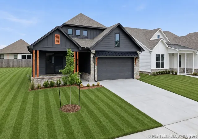 3rd image of 4506 W Van Buren St, Broken Arrow, OK 74011 | MLS# 2547447