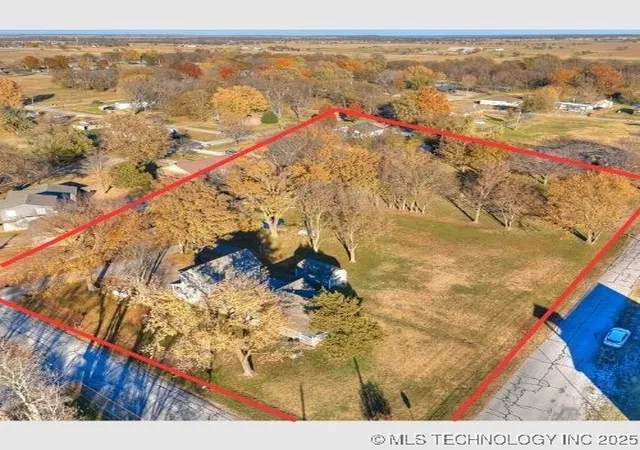 Photo 1 of Single family home for sale at 201 E Cherokee St, Talala, OK 74080 | MLS# 2547383 | Listing updated on 2026-08-20