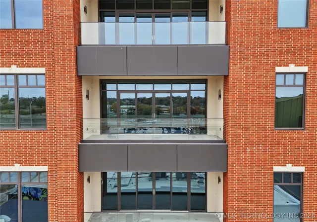 2nd image of 405 N Main St #6B, Tulsa, OK 74103 | MLS# 2547070