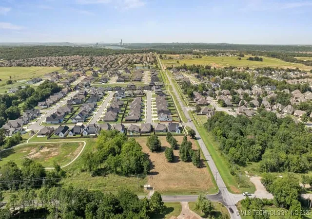 3rd image of 141St Ave Se, Bixby, OK 74008 | MLS# 2546805