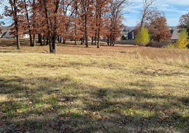Photo 3 of Land for sale at 635 Woodlands Dr, Tahlequah, OK 74464 | MLS# 2547646 | Listing updated on 2025-11-19