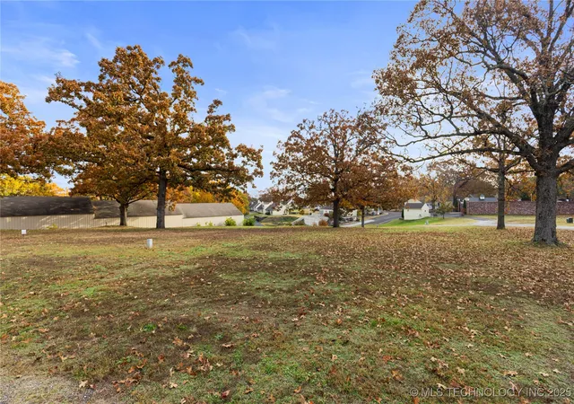 Photo 2 of Land for sale at 31990 S 624 Place, Grove, OK 74344 | MLS# 2547892 | Listing updated on 2026-08-20