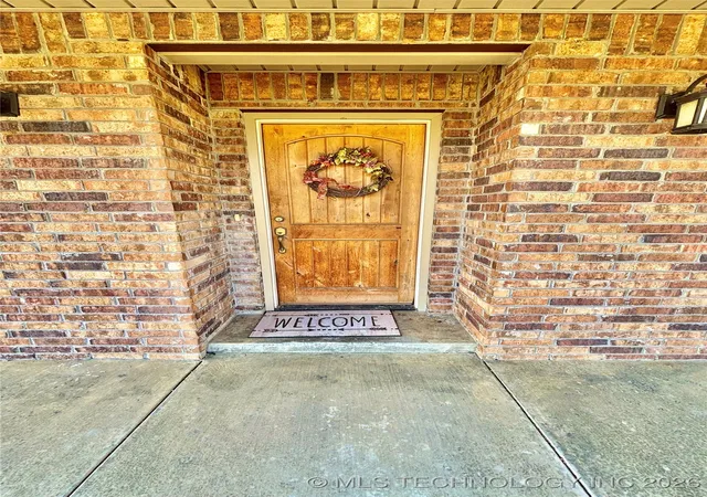 Homes for sale in Quinton, OK | 3693 State Hwy 71 Hwy, Quinton, OK 74561 | MLS# 2547979