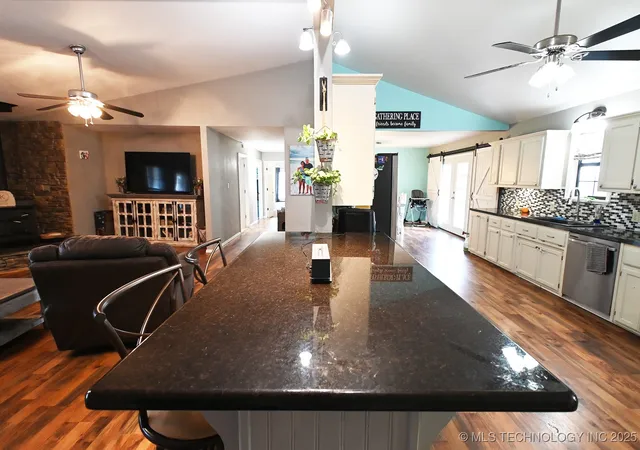 Photo 5 of Single family home for sale at 106219 S 4757 Road, Muldrow, OK 74948 | MLS# 2548188 | Listing updated on 2026-08-20