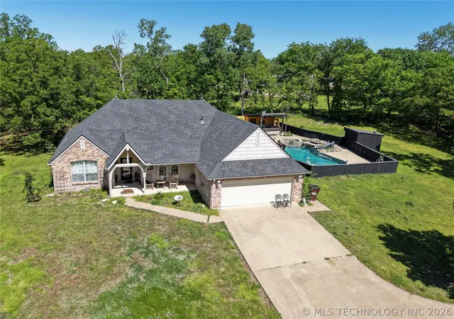 Homes for sale in Skiatook, OK | 5117 Woodland Dr, Skiatook, OK 74070 | MLS# 2547466