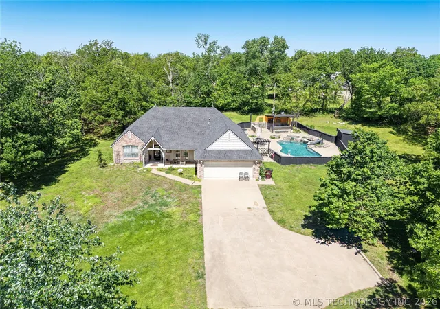 Homes for sale in Skiatook, OK | 5117 Woodland Dr, Skiatook, OK 74070 | MLS# 2547466