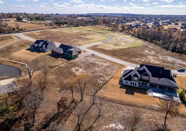 12th image of 8812 E Elgin St, Broken Arrow, OK 74014 | MLS# 2546722