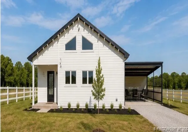 Homes for sale in Marietta, OK | 708 Silo Rd, Marietta, OK 73448 | MLS# 2547741