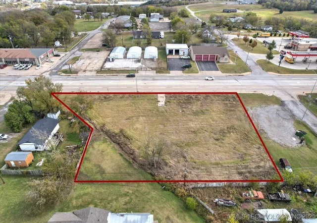 1st image of 904 N 9th St, Sapulpa, OK 74066 | MLS# 2547553
