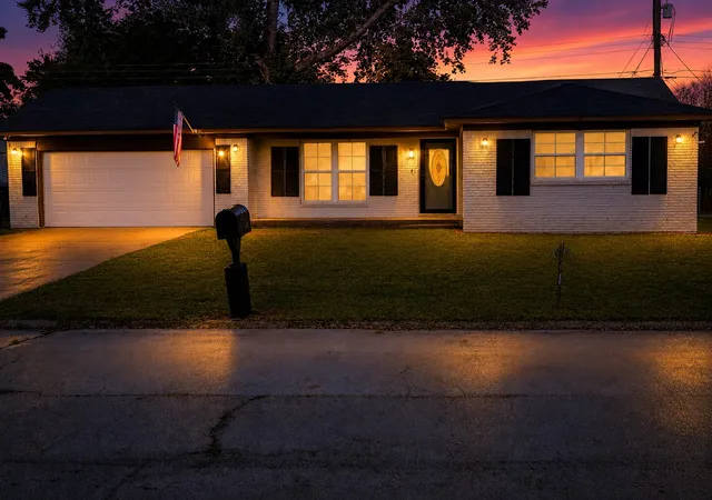 Photo 2 of Single family home for sale at 47 S 204th East Ave, Tulsa, OK 74108 | MLS# 2548253 | Listing updated on 2026-08-27