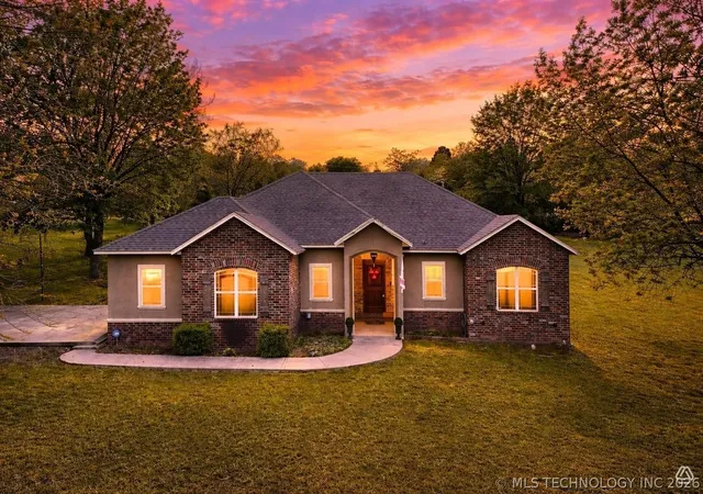 1st image of 1714 E Old Military Rd, Stigler, OK 74462 | MLS# 2548477