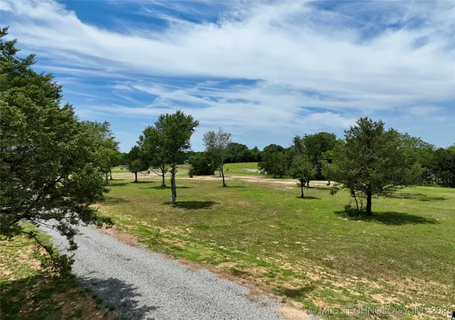 Homes for sale in Eufaula, OK | 29 Kathy Ln, Eufaula, OK 74432 | MLS# 2547523