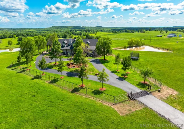 Homes for sale in Allen, OK | 12841 County Road 3680, Allen, OK 74825 | MLS# 2548712