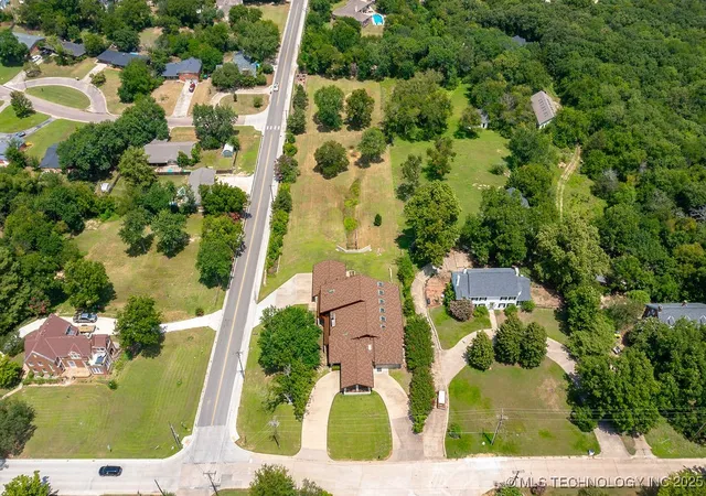 2nd image of 100 E Kings, Ada, OK 74820 | MLS# 2548881