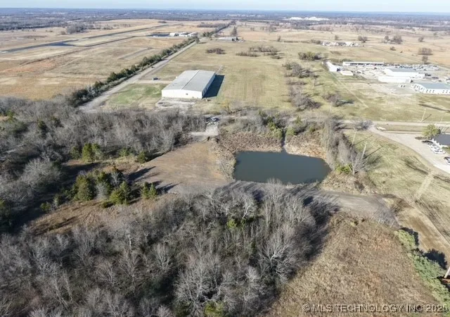 Homes for sale in Hugo, OK | New Airport Rd, Hugo, OK 74743 | MLS# 2548938