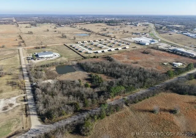 Homes for sale in Hugo, OK | New Airport Rd, Hugo, OK 74743 | MLS# 2548938