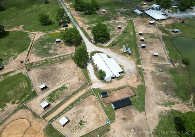 3rd image of 10815 State Hwy 19, Ada, OK 74820 | MLS# 2549020
