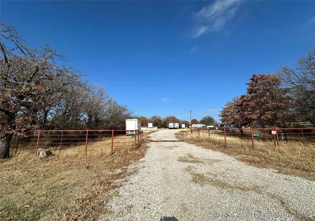 4th image of 0 Us Hwy 70, Lone Grove, OK 73443 | MLS# 2549117