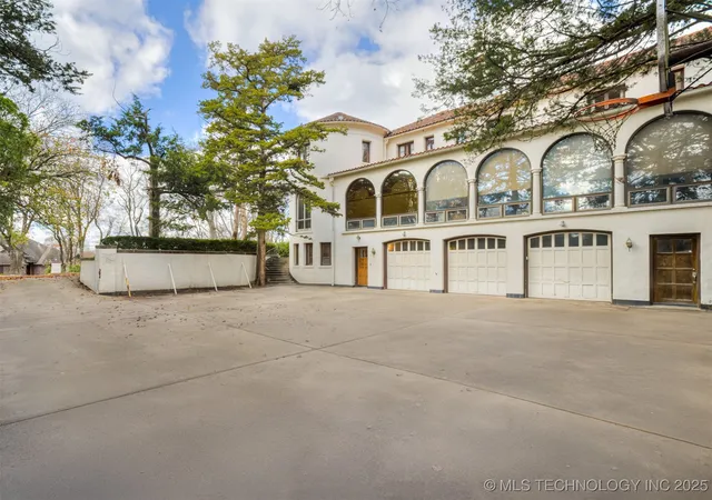 2nd image of 2400 Terrace Dr, Bartlesville, OK 74006 | MLS# 2547455