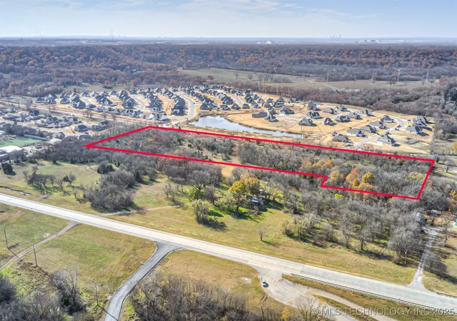 Homes for sale in Catoosa, OK | Redbud Dr, Catoosa, OK 74015 | MLS# 2549123