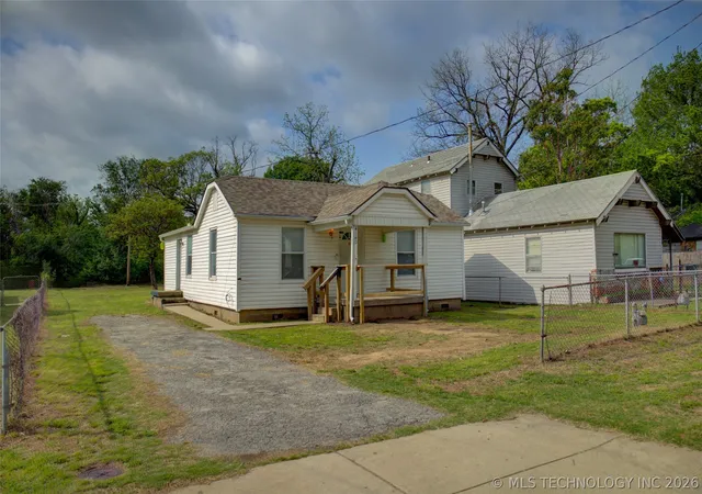 Homes for sale in Tulsa, OK | 4140 W 8th St, Tulsa, OK 74127 | MLS# 2549431