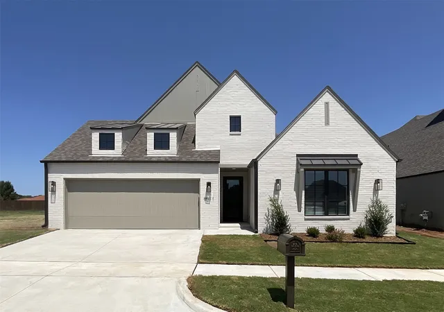 Photo 1 of Single family home for sale at 9011 E 62nd Place S, Tulsa, OK 74133 | MLS# 2549512 | Listing updated on 2026-08-20