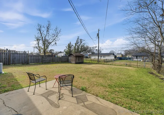 Homes for sale in Bartlesville, OK | 313 N Cummings Ave, Bartlesville, OK 74006 | MLS# 2549110