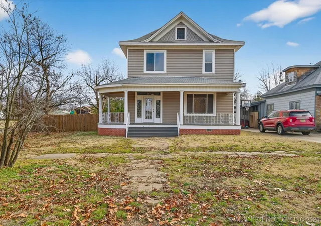 Homes for sale in Bartlesville, OK | 1000 Sw Jennings Ave, Bartlesville, OK 74003 | MLS# 2549484
