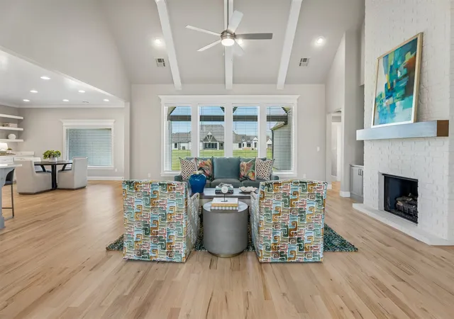 Photo 2 of Single family home for sale at 101 E 165th Street S, Glenpool, OK 74033 | MLS# 2549530 | Listing updated on 2026-08-20