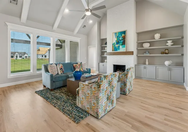 Photo 3 of Single family home for sale at 101 E 165th Street S, Glenpool, OK 74033 | MLS# 2549530 | Listing updated on 2026-08-20