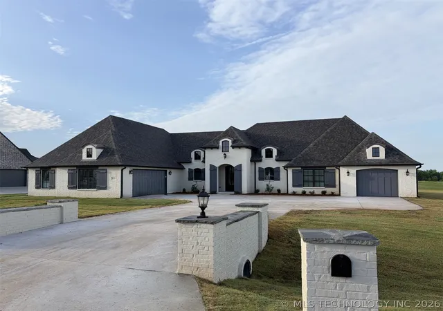 1st image of 5524 E 174th St S, Bixby, OK 74008 | MLS# 2549709