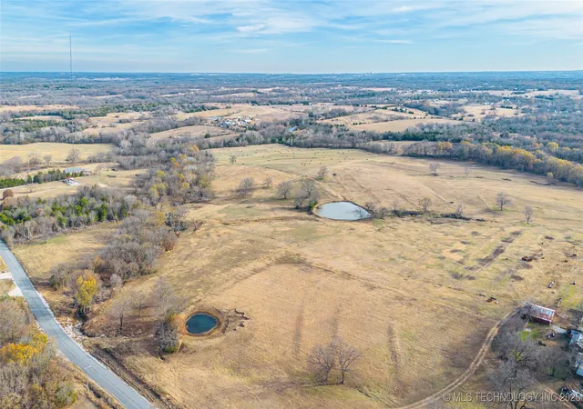 2nd image of 10255 County Road 1490, Ada, OK 74820 | MLS# 2549890