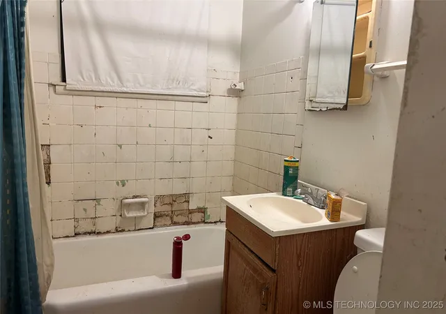11th image of 4948 N Saint Louis Ave, Tulsa, OK 74126 | MLS# 2550111