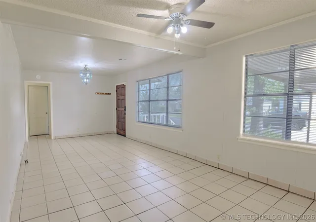 Homes for sale in Ardmore, OK | 707 Maxwell Nw, Ardmore, OK 73401 | MLS# 2550116