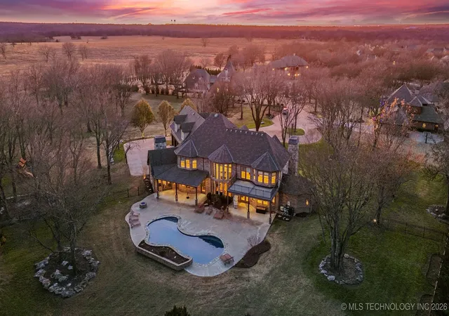 41st image of 9931 N Chadford Rd, Owasso, OK 74055 | MLS# 2550031